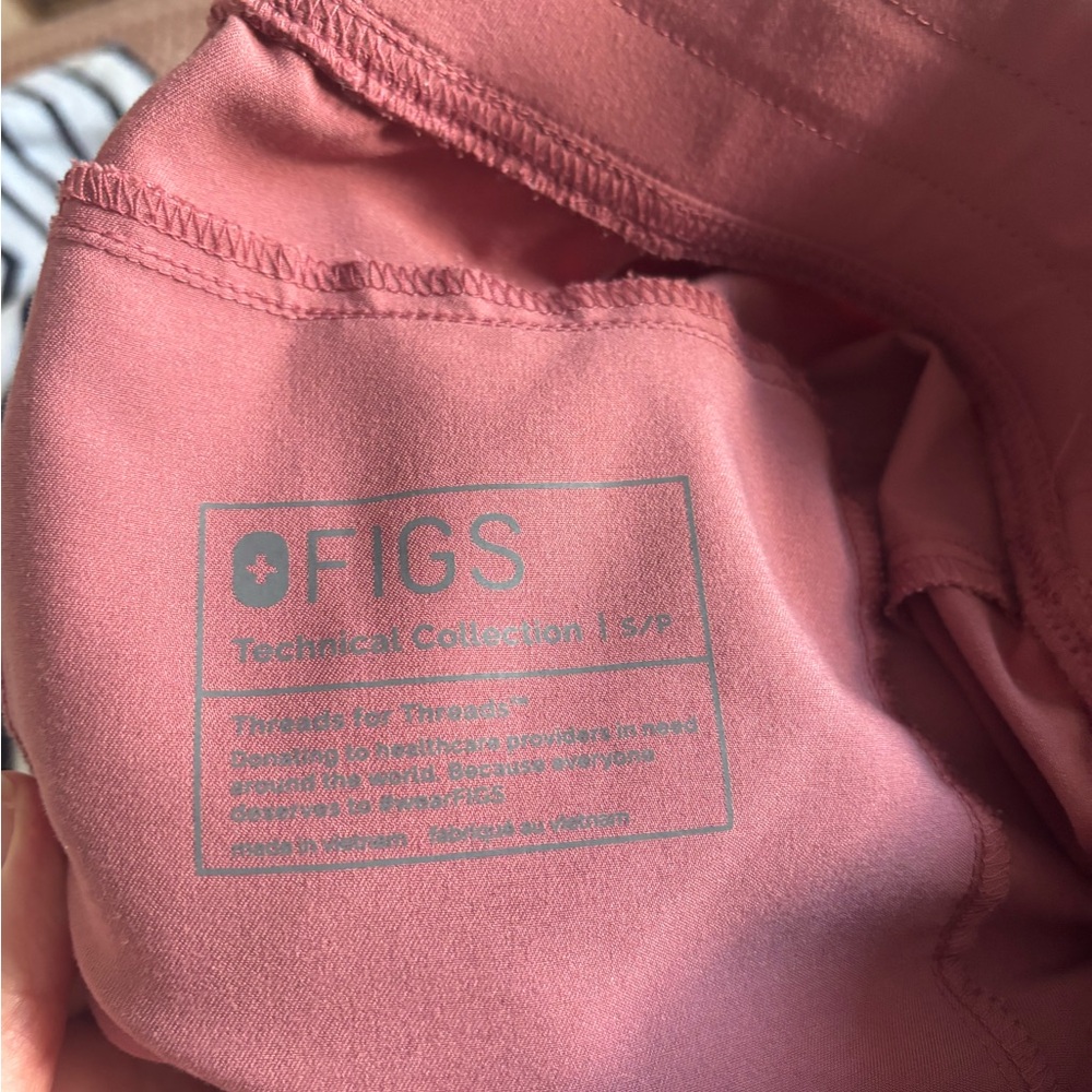 Figs Zamora Sleeveless Scrub Top XS - Picture 3 of 4